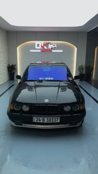 بي ام دبليو ٥٢٥ • موديل ١٩٩٣ • مكينة وجير جديد