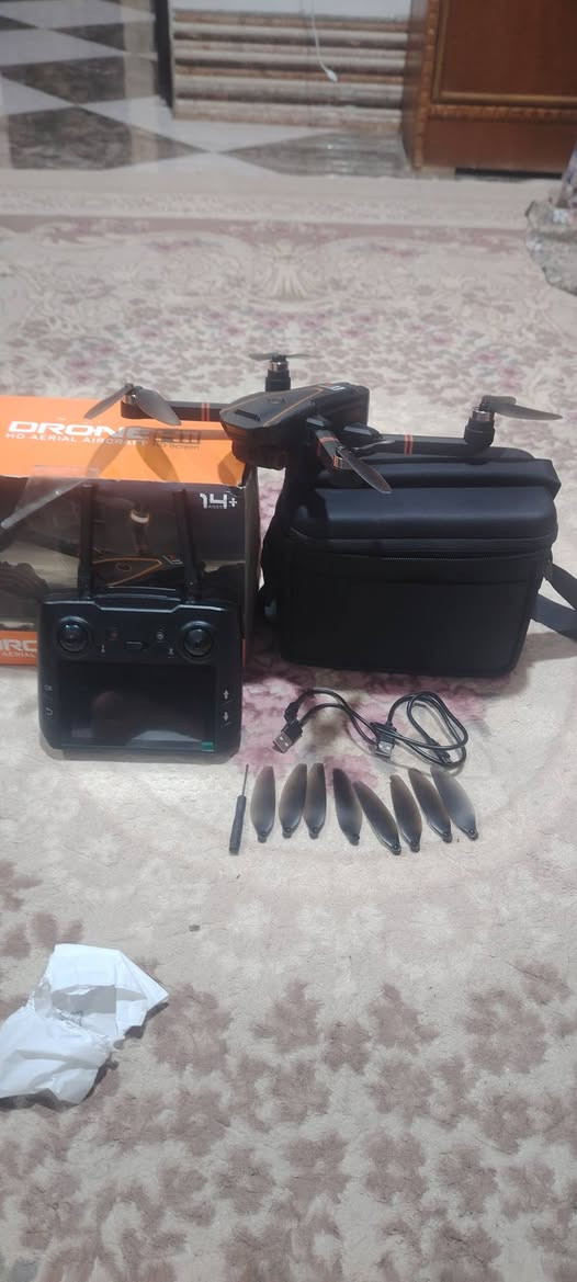 ادرون H11
كامره 4K
GPS
رجوع ذاتي
ريموت شاشه
التحكم بلاشارات
الارتفاع ١٥٠
مدا واحد كيلو
محركات برشلز
تحديد مسار
ثلاث انماط وسرع للطيران
نظام اتبعني
السعر ٩٥ الف مع التوصيل *********** وات ساب
