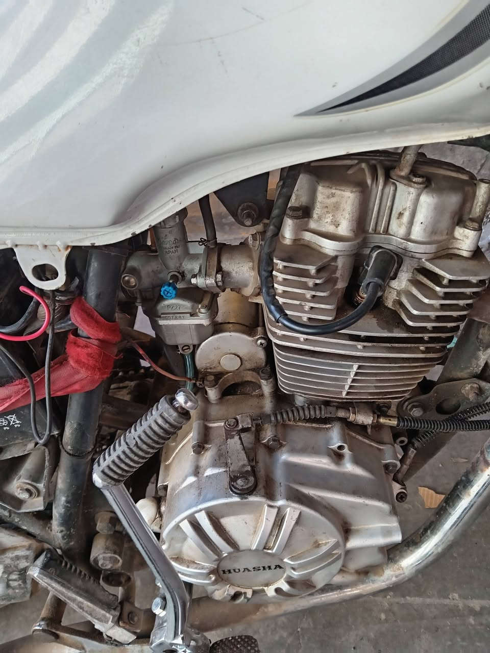 السلام عليكم دراجه البيع هيوشه في فلوجه سعر 275وبيه مجال او مراوس برياني ابيع  كوم حديد بس محرك نضيف لا  تبخير ***********
