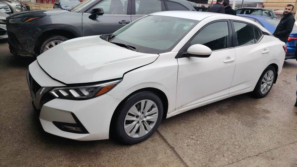 السلام عليكم ورحمة الله وبركاته
سياره للبيع نيسان سنترا 2020 S
مرقم اربيل
السعر 130 ومجال
الضرر فقط باب صبغ بدون دواخل بدون اريباگات بشرط كلها
فقط ايرباك پرده. طاك  راجع سستم شركه بلادي
الشاصي والدواخل كله مكفول
مكان السيارة عقره معرض گولان
*********** واتساب متوفر
اخوكم ابو لؤي دهوك, العراق
