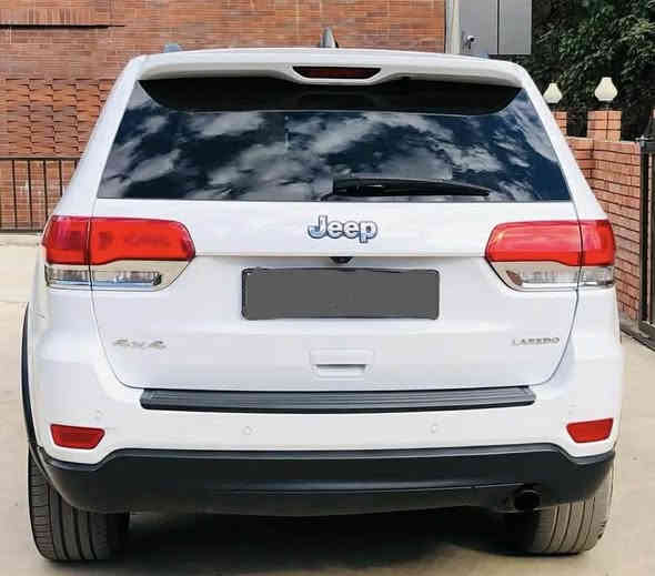 جیب گراند چیرۆکی 2017 لاریدۆ 
کلین تایتڵ 
١٣٢ هەزار رۆشتوە
بۆیاخ و ساردی نیە
 زۆربەجوانی پاکی ماوە 
 هیچ خەلەلیکی تیدا نییە 
سەیارەكە مالی دۆستە 
 
سعر لە کۆمێنت داوابکە ڕاستەخۆ بۆت دیت 📩 

گیرومەکینە بەشەرت زۆربەجوانی پاکی ماوە هیچ خەلەلیکی تیدا نییە 

ژمارەی خاوەنی 
***********
***********
