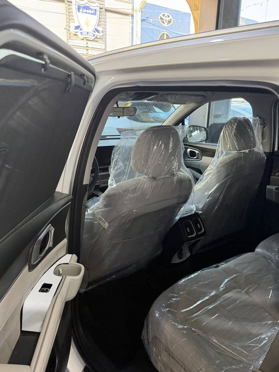 سورنتو 2024
رقم بغداد
v6.  3500
مواصفات السيارة
بصمة
قمارة حديد
ويل 20
تشغيل عن بعد 
هاند برك كهرباء
كراسي كهرباء 
صندوك كهرباء
دشبول شاشة متصل 
لايت زنون
Led زنون
بك لايت led
حساس امامي
حساس خلفي
ويل كب كروم  
بردات خلفية
7 راكب
تحكم مقود
درايڤ مود 
اوتو هولد 
شاحن لاسلكي
كير ماوس
تبريد 3 قطع
تحكم شاشة وتبريد لمس 
بلوجكتر زنون
مانع انحدار 
مانع انزلاق
اريل رادار
كامرة خلفية
ضمان الدوليه 
***********
***********
