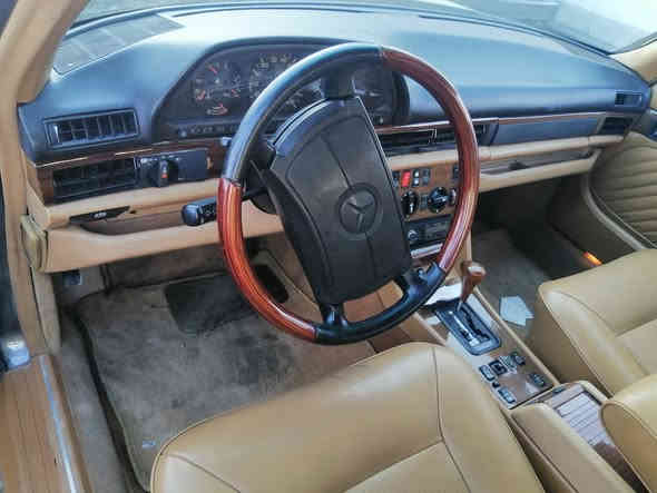 غرف جانبو دب ام عيون مرور ٢٢١ او ٢١١ الشيخ عمر الشارع الثالث ***********
