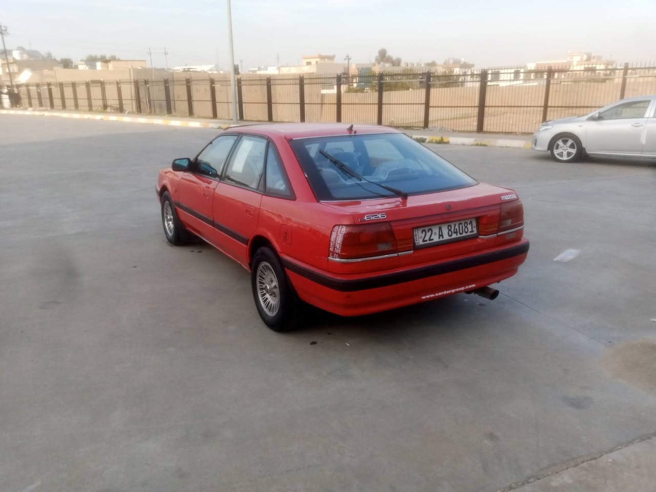 مازدا 626موديل 1990رقم اربيل دولي 
سنويه شهر منتهي سياره نضيفه
سياره بدون صبوخ بدون ضربه صبوخ بيلادي 
كيرمحرك كهرباي كله بشرط
سياره جاهز بدون نواقص بدون مصرف
مكان سياره كركوك دروازه خلف مستفى ازادي
***********===***********
