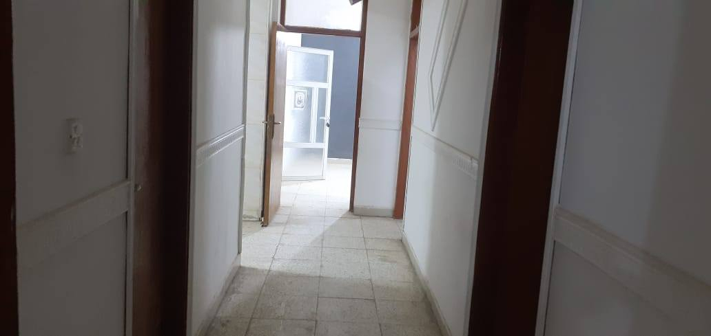 سلام عليكم شقة للايجار  طابق ثاني بمجمع العمارات الشموخ للاستفسار الاتصال   *********** ناصرية, ذي قار
