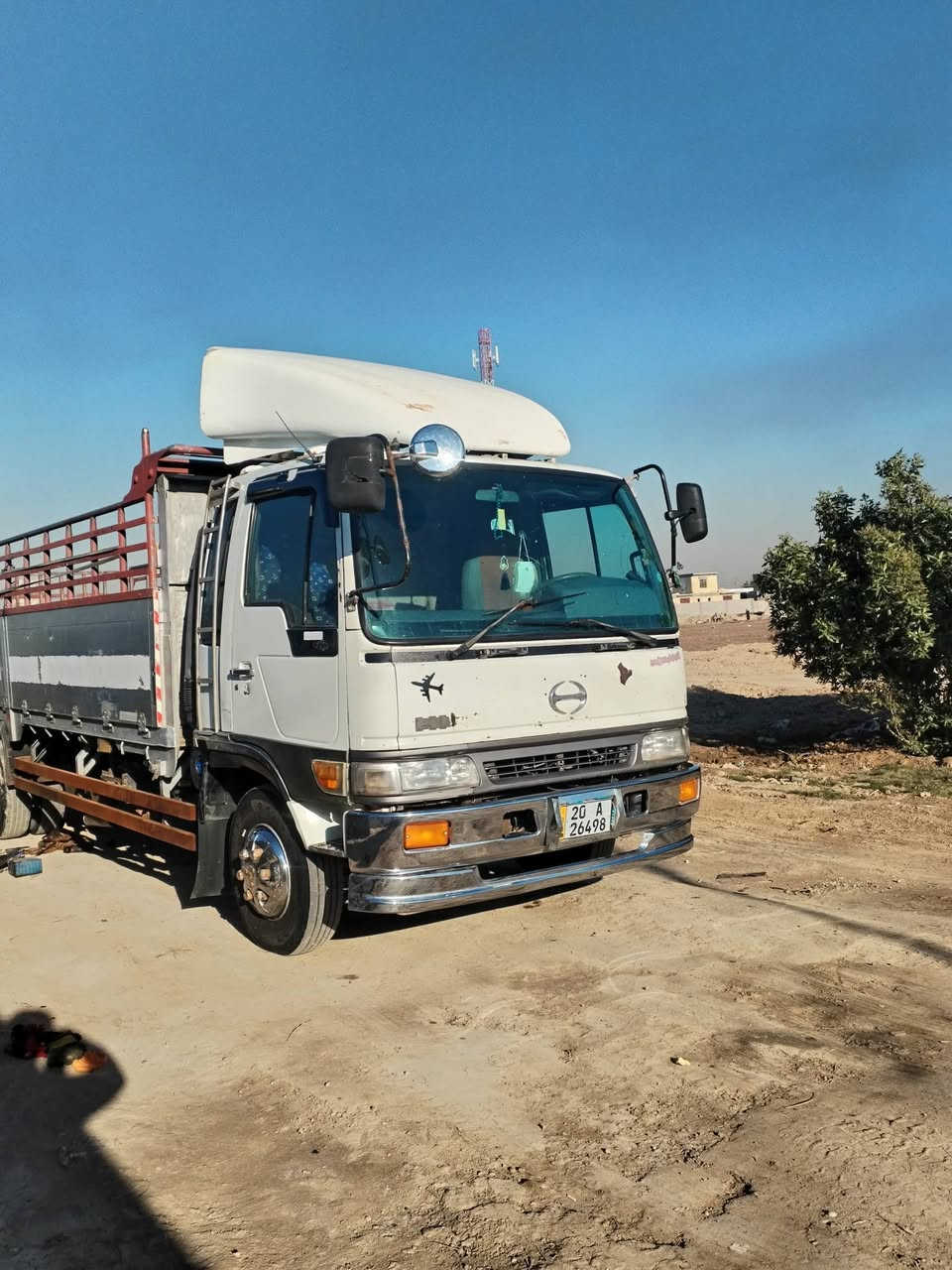 السلام عليكم 
هينو سبعين عادي سيارة مكفوله 6 وربع سيارة تخم تغير 
لاصرف ولا بخار مكفوله 
*********** السعر خاص
