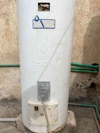 سخان لل بيع السعر ب 35 الرقم 07871479829