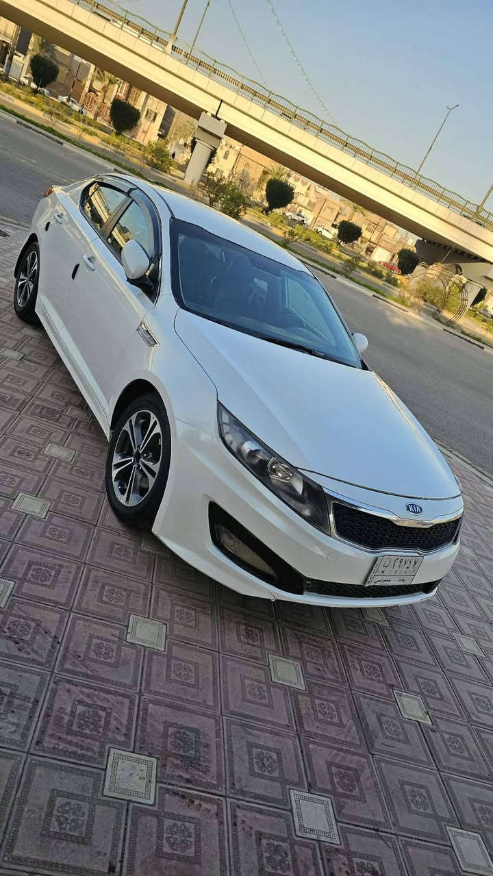 السلام عليكم كيه اوبتيمه موديل 2013 خليجيه مكينه 2400 دوش رقم بغداد الماني تحويل ثانيوم مكينه وكير وحداديه وتخم تاير مكفولات بيها جاملغ خلفي وجاملغ امامي بدون دواخل وبيها مكانات صبغ ابيع حزام السياره جاهزه كلنقص مابيها السعر 83 وبيها مجال حك الجيه مكاني كربله رقم الهاتف *********** ***********                     (اعتذر علمراسله)
