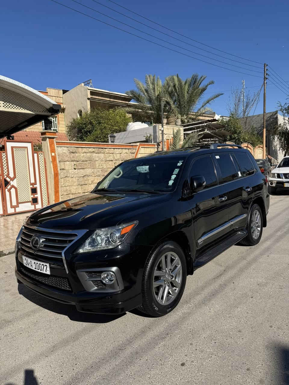 بسم الله الرحمن الرحيم
🔴  سعر  سيارة  رقم تلفون ***********☎️

🔴 ليگزز 2014    بريم اصل   سيارة جديد جديدة بل 📦📦

🔴   ماشى    148 الف كيلو 🖐️

🔴 ليگزز      LX 570     بريم    🔥 

🔴 كير و محريك و صدر  كلة  مضبوطة   بس قطعه وحده صبغ بنيد بدون دواخل 

🔴 سنوى   بسمى   ---   هزه   بلاكدى  كلة  موجودة   👍

🔴   مواصفات  فولل فول 

{ بصمة - فتحة - جكات - 3 شاشة - رادار - 5 كاميرا - حساس
- داخل مشمشى - سندوق شفط - ستيرن كهربائى 
- كشنات تبريد و تدفه - ثلاجه - بعد  }
-----------------------------------------------------

🔴  سعر        380💵
🔴  مكان      موصل   🌇
🔴  رقم       *********** ☎️
-----------------------------------------------------
