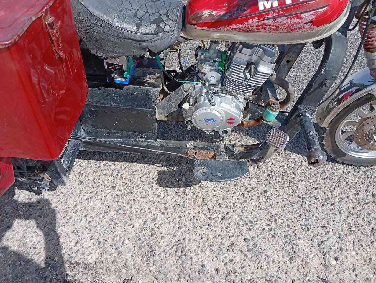 ستوته البيع مكينه جديد كهربئيت جديده دوات سعر 650 بيه مجال مكان زبير برجسيه باب الفتحه مزارع ***********
