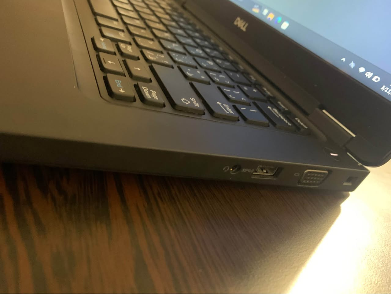 السلام عليكم 
 لابتوب ديل 5490
نظافة عالية
Core i7 جيل ثامن
رام 8 ddr4 
Ssd nvme 256 
شاشة14.1 
مناسب لجميع الاستخدامات 
السعر ٢٦٠ الف
موجود توصيل للمحافظات 
ضمان شهر أربيل, العراق


**إذا كنت صاحب هذا الإعلان وتريد حذفه لأي سبب، رجاءا أرسل رسالة إلى الدعم الفني**