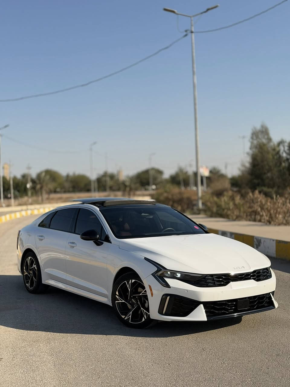 السلام عليكم
K5 Gt line 2025

ماشية ٢٥ الف ميل

دخول جديد بدون رقم

فول مواصفات عدا الكامرات

مواصفات: بنوراما

بصمة

دخول ذكي

ترحيب بالابواب

لايت LED 

بك لايت LED

عداد ديجيتال

شاشة حجم كبير

كاربلاي

كرسي كهرباء

تبريد قطعتين

تشغيل عن بعد

داخل احمر

ويل 19

اشارة بالمرايا

حساس امامي خلفي

رادارات جانبي

رادار امامي خلفي

قيادة آلية

تحديد مسار

مود درايف

توقف ذاتي

بعد بيها مواصفات

محرك ٢٥٠٠ تنفس طبيعي

تبديل بنيد فقط بدون قطرة صبغ 

مكاني بابل

***********
