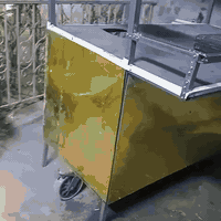 عربانه جاهزه للبيع المكان مدينه الصدر السعر 350الف لاتصال 07716902866 ...