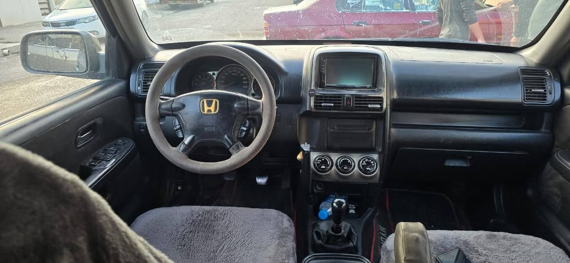 هوندا ٢٠٠٥ تاير جديد باتري جديد صدر امامي خلفي جديد دبلات جديد باور مشط جديد كهربائيات كله شغال معامله رقم كامل باقي فقط هزه وتحويل شرط التحويل ثاني يوم *********** مكان السياره كركوك كركوك, العراق
