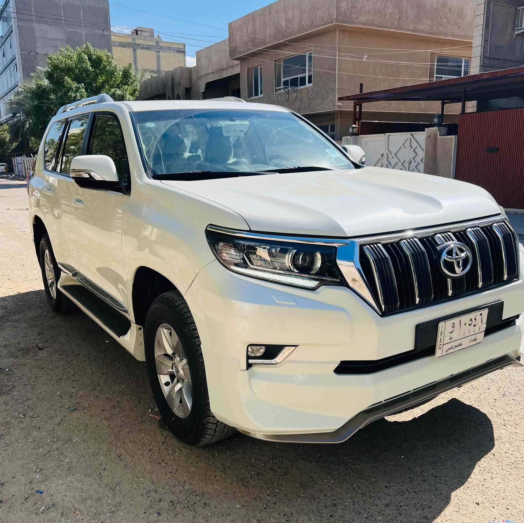 السلام عليكم برادو 2019 ساز TXS فول مواصفات 6سلندر السياره جديده كلش ومكفوله من جميع النواحي تخم تاير اصلي قبل اسبوع وسيرفس عام للسياره ماشيه 90 السعر 387 مجال حك الجيه للاستفسار *********** بغداد الرصافه بغداد, العراق
