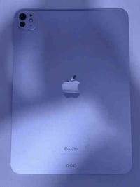 ايباد برو 2024 11 انش ذاكرة 256 نسبة البطارية 91٪ عدد دورات الشحن 225 ...