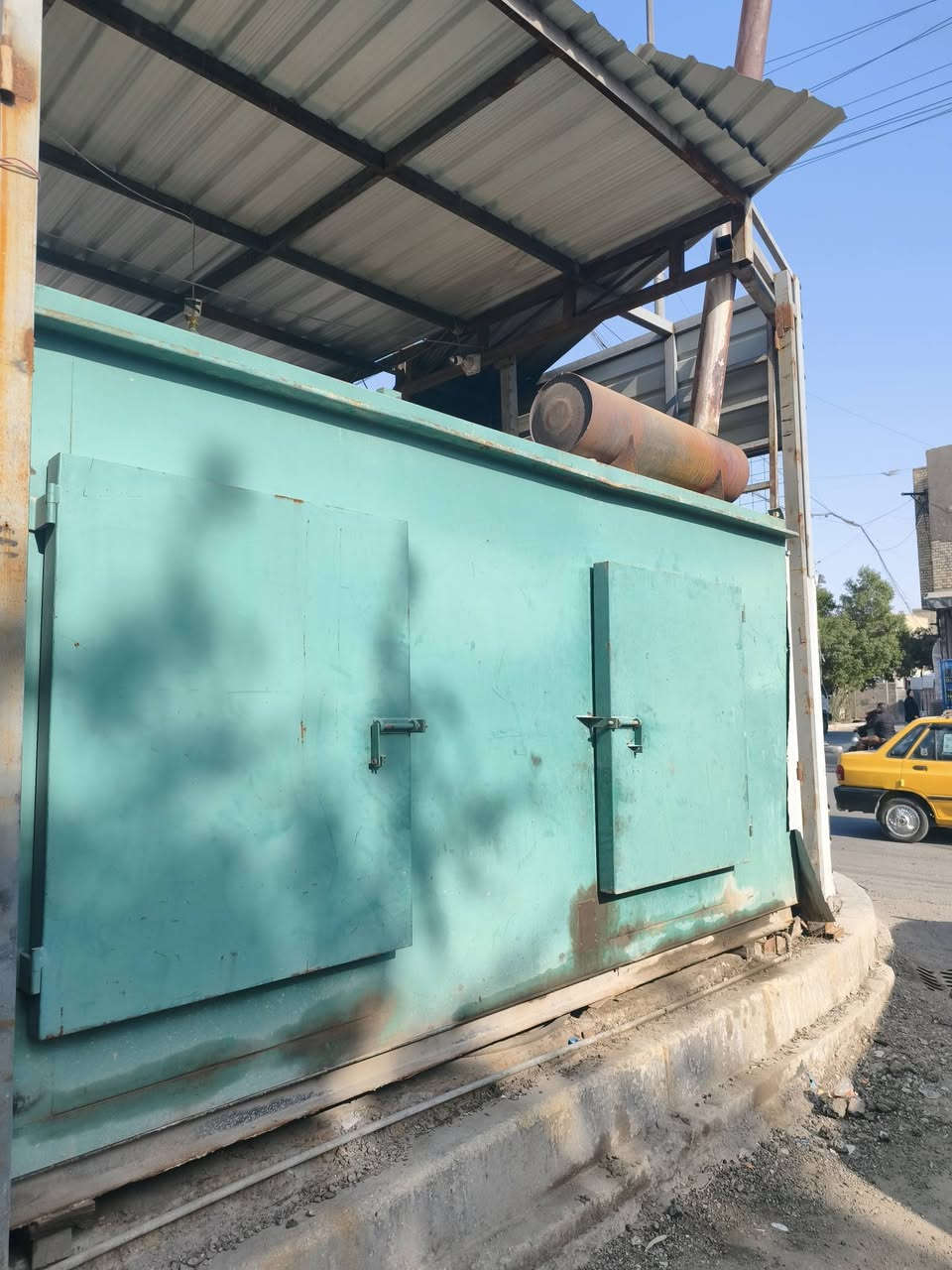 السلام عليك كمنز 5ونص للبيع كم شفت جبار 350كيفي اوربي جديد كاتم مكان بغداد قرب القناة للاستفسار اتصل 
***********
