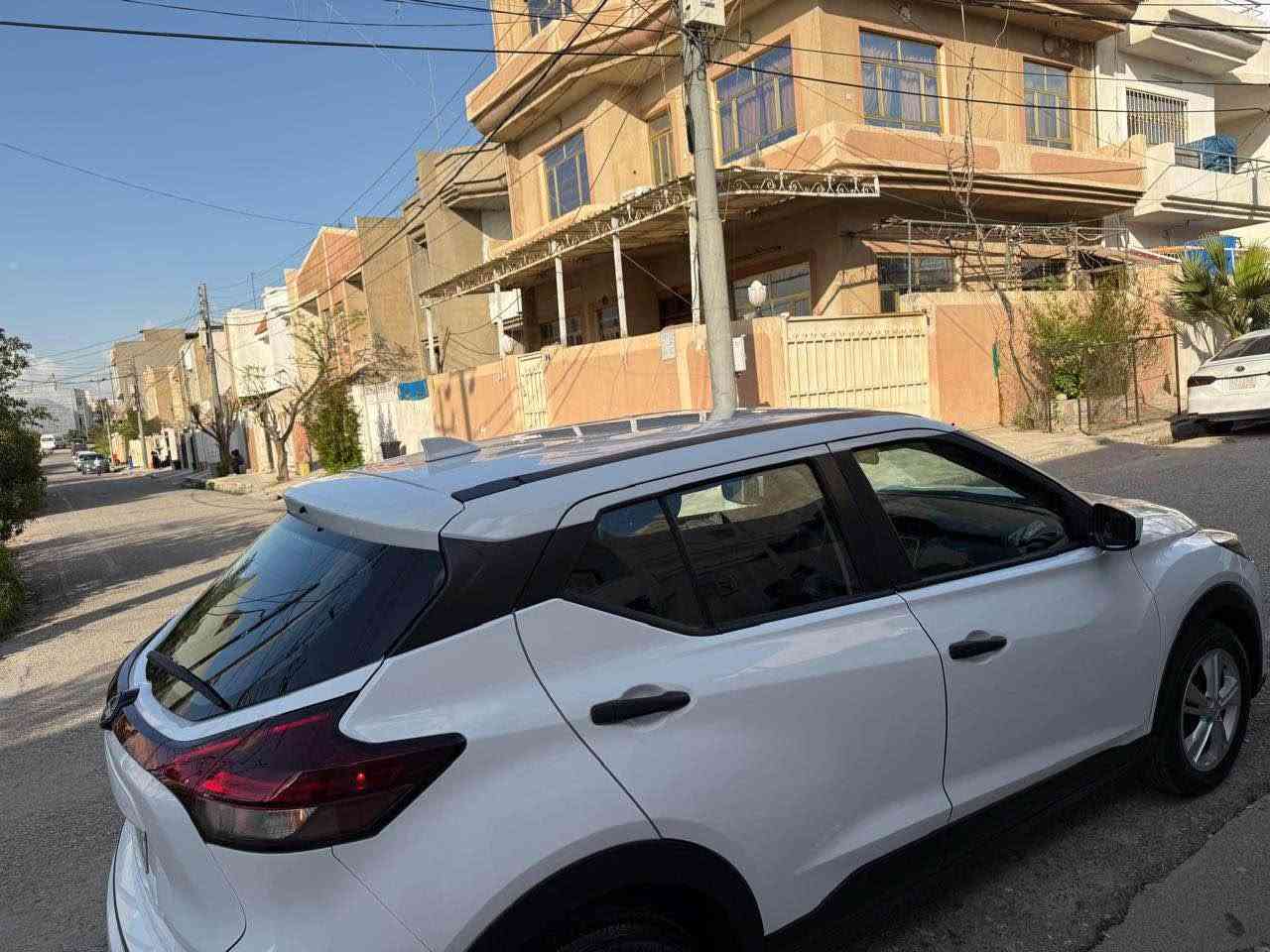 Nissan kicks 2024
مواسەفات S
١٨٠٠٠ هەزار رۆیشتیە 
گێر و مەکینە بەشەرت 
٤ پارچەی هەیە 
فەحسی مرورو هەزەی بۆ کرایە 
*********** أربيل, العراق
