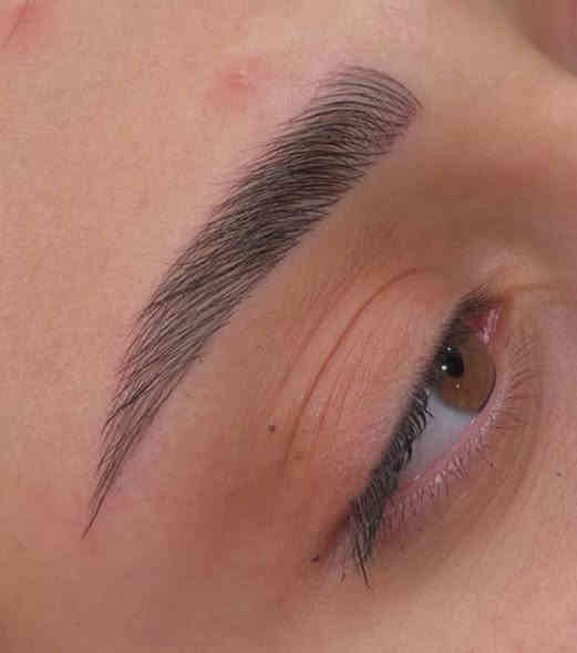 عروضاتنه لهذا الاسبوع بس وتخلص.  حبيباتي. وراح ارجع. اكتبها الكم قلبي. بس. راح تخص فقط الصبغ   وسحب الون.  وتاتو. لجل عيونكم.  واختياركم. الي رتو. راح يكون جميع. اصباغ الشعر الطبيعي الي بدون سحب. يبدي 
شعر قصير من سعر 15
الوسط 25
طويل 40الف 
سحب مع صبغ يبدي للقصير 30الف 
متوسط 50الف 
طويل 75الف 
والتاتو بانواعه ب 35الف الجلسه. وتدللون حبايبي وارجو الاتصال والحجز ع هذا الرقم الواتس أب ***********
