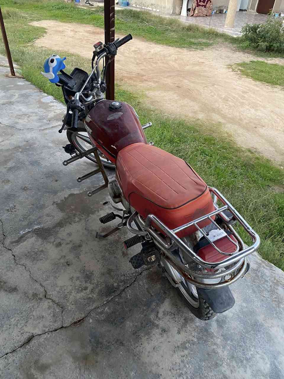 دراجة سيفان موديل ٢٠ نضيفة  كلشي شغال
ديالى دلي عباس شروين 
***********
