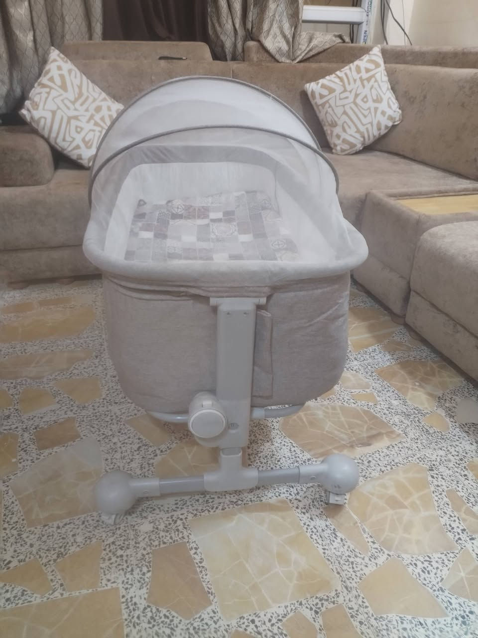 كركوت جديد مامستعمل غير مره ب٧٥ وبي مجال


**إذا كنت صاحب هذا الإعلان وتريد حذفه لأي سبب، رجاءا أرسل رسالة إلى الدعم الفني**