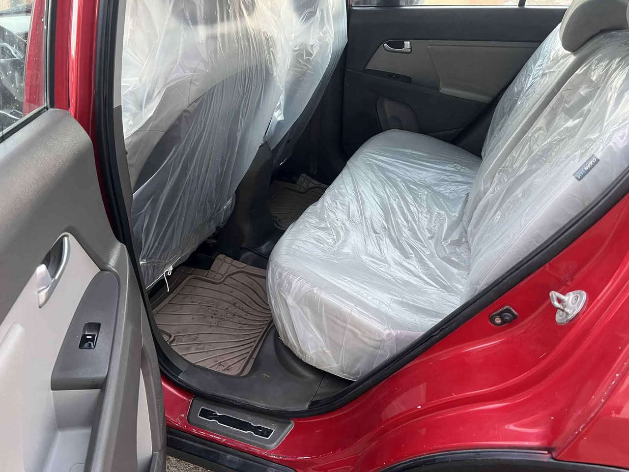 كيا سبورتج للبيع 2012خليجي🌹
 ((((سيارة مالبيت)))) محرك 2400 دوش
المواصفات فول مواصفات واحد على واحد
حساسات خلفيه
اربعه دسك
تبريد بيانو
كشن السائق فول كهرباء 
كامره خلفيه فول HD
حساسات خلفيه
لد امامي
محرك 2400 دوش
فول تحكم ستيرن
سايد ابريك رجل
كشافات مسدس
ويل كب كروم  وتخم تاير جديد 
بني رامة 
اشاير بالمري 
سياره مكفوله كفاله من حادث ركز حادث بيه قطعتين رش اثر جراد بنيد وهلال جاملغ خلفي 
رقم جديد هزه جديده شرط تحويل 
مكاني بعقوبه تحرير  🏡🏡
 سيارو رقم شمالي    وعلا ايدي سيارة وبلعافية عل ياخذهة رقم تلفوون ‭٠٧٧٠ ٨٢٩ ٤٤٢٤‬/ ‭٠٧٨٣ ١٩٧ ١١٨٩‬
