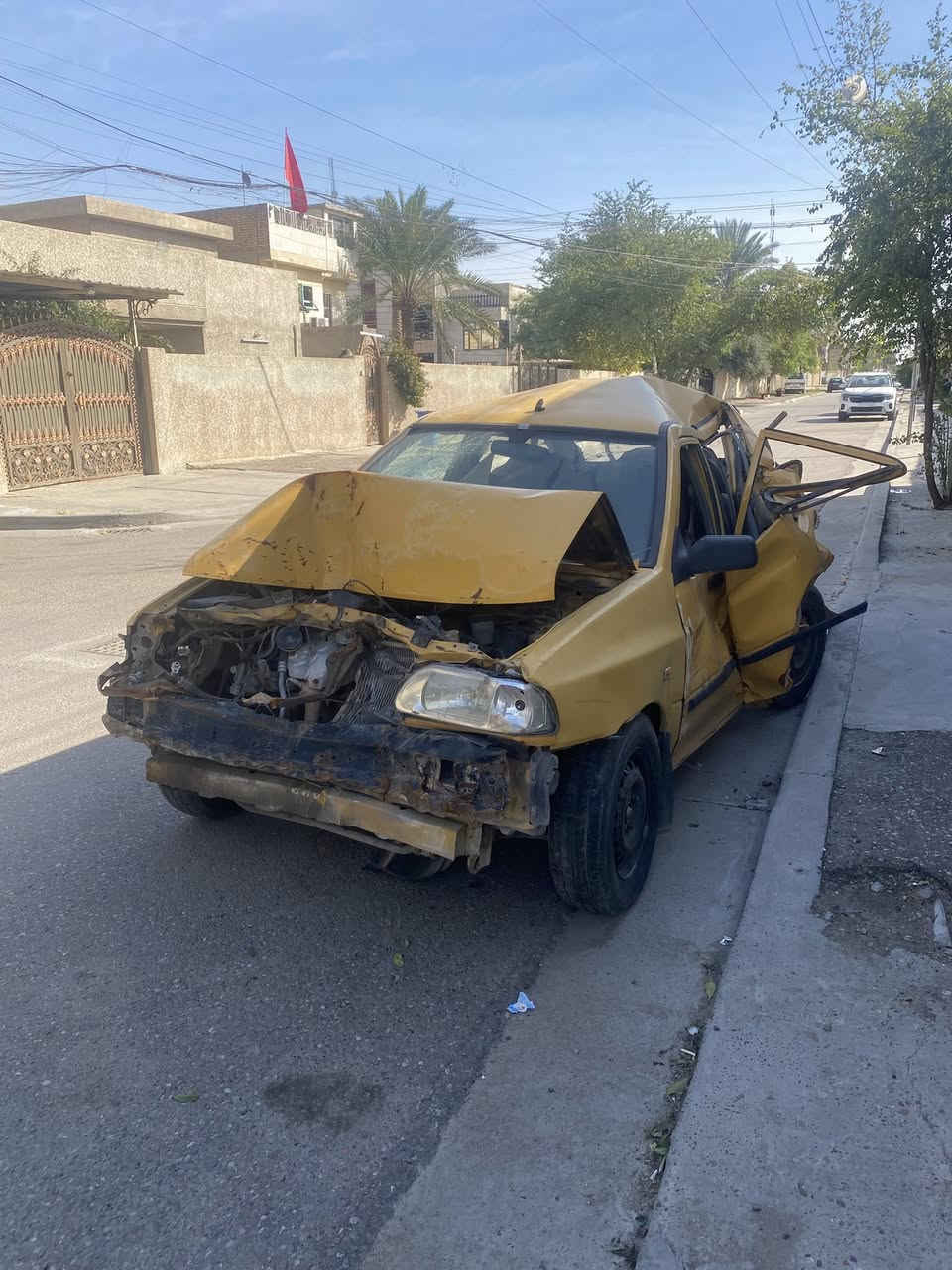 سايبه موديل 12 كوم حديد ابيع كير مكينه ما بيه شي سياره بسمي سعره ٧ورقات شراي يتصل ***********
