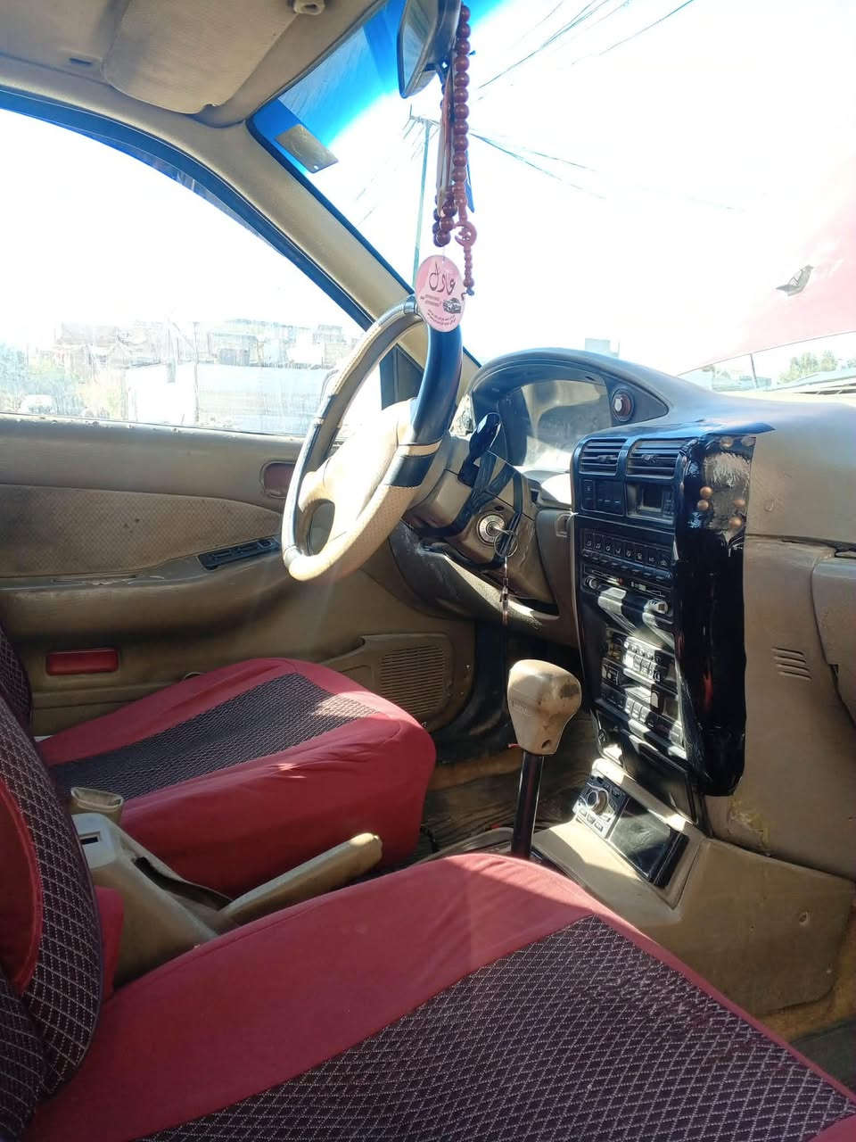 السلام عليكم كيا سيفيا ١٩٩٣ جاهزه كير ومكينه خير من الله كهربائيات شغاله تخم تاير صدر جديد غرفه حلوه مشروع وطني كير اوتو رقمهه دولي الجديد سنويه مجدده بدون خياسات سياره حلوه ترايهه ناعم السعر ٣٢ مكان السياره بغداد الغزاليه الاتصال ***********
