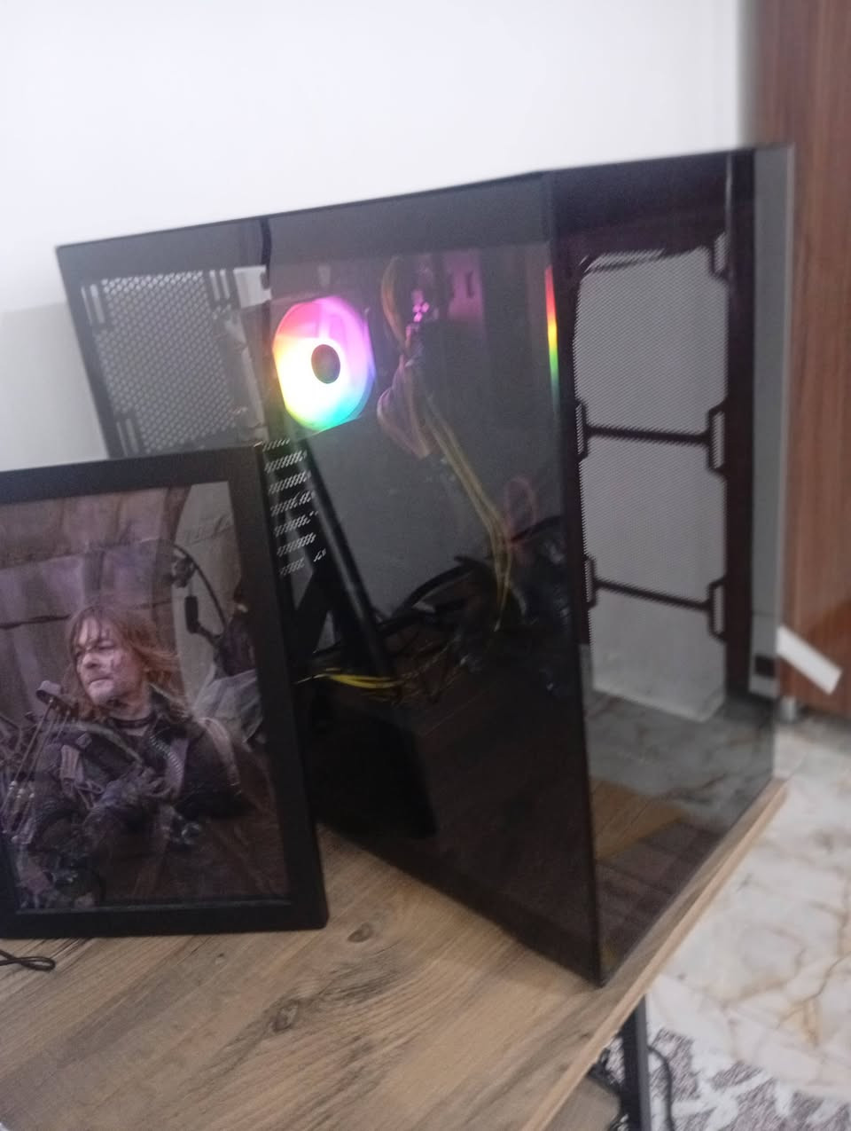 كيس فارغ للبيع حجم كبير يتسع 10فانات سعر 80.     ***********
