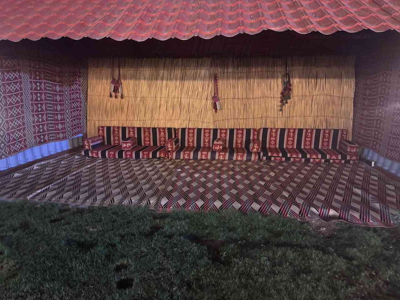 متوفر حجز مسائي وصباحي مزرعة مرمريس
حجز بمزرعة مرمريس(الدورة البوعيثة)
موثق وفي اجرلي للمزارع 
https://ajirly.com/user/farm/830
🚩واتساب ***********
