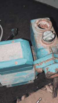 سلام عليكم ماطور ماء للبيع شغال نقص بس بنكه سعر 20 الف قفل شراي يتصل
***********
