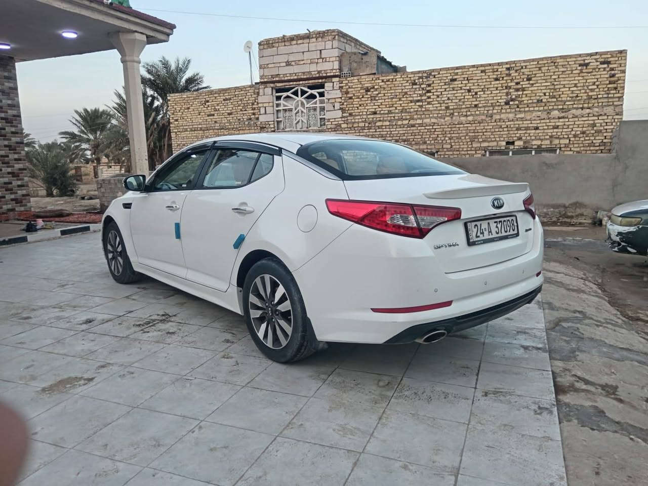 للبيع سياره ابتيما  خليجي مديل 13
 مكفوله كفاله عامه
تخم تاير وحداده جديده كهربائية شغاله
 مكينه وكير مشروطات العنوان الديوانية مهناويه الاستفسار عن طريق هذا الرقم *********** وغير متواجد على الفيس بوك مكلف بل نشر الشراي
