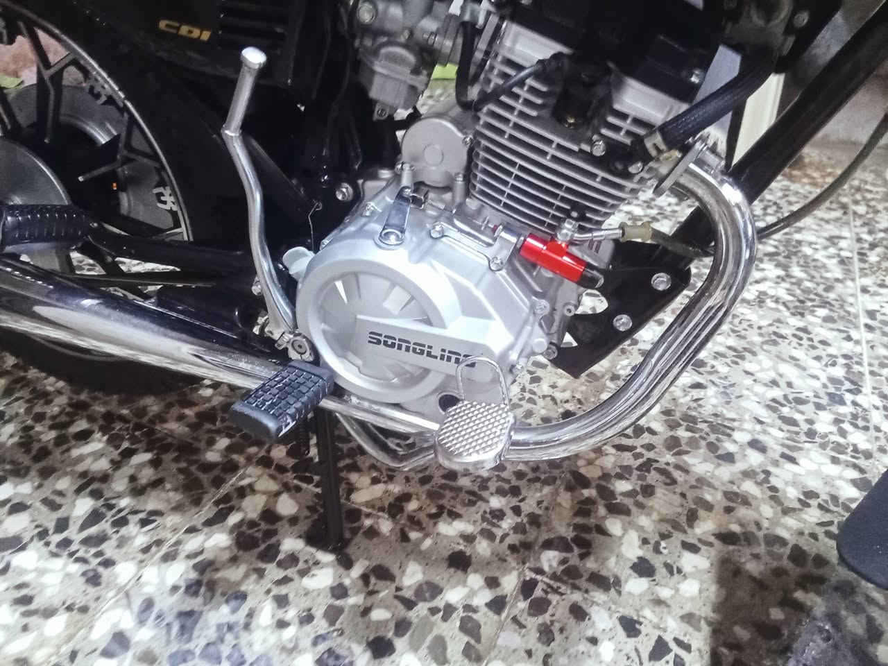 سلام عليكم عيني درجه ساينك خمسه كير موديل 2025 البيع 800وبيه
مجال عنواني بغداد ام الكبر والغزلان ***********
