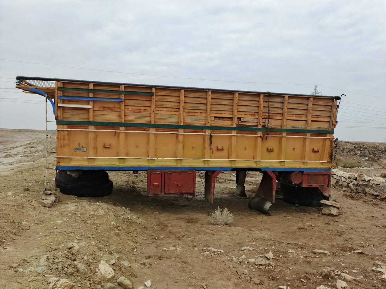 بدي قجمه البيع السعر 3500قفل المكان السماوه التواصل عل رقم ***********
