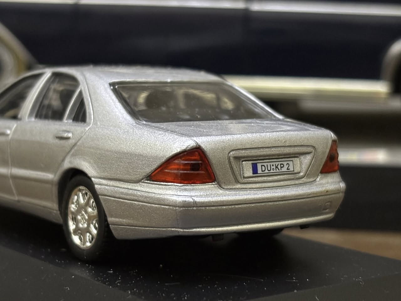 Mercedes-Benz W220
الملقبة ام عيون 👀

1:43

السعر 22 الف 

للحجز على الخاص او على الرقم ***********
