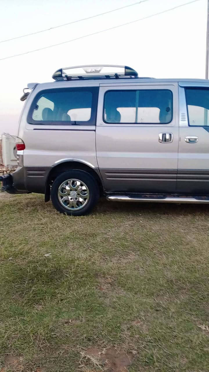 السلام عليكم ستاركس خصوصي موديل 2000 مسكر اوتوماتيك جاهزه من كل شيء مرشوشه حزام سنويه لل 2030بسمي مكان الحمزة الغربي ع. سعر 97 رقم ***********

