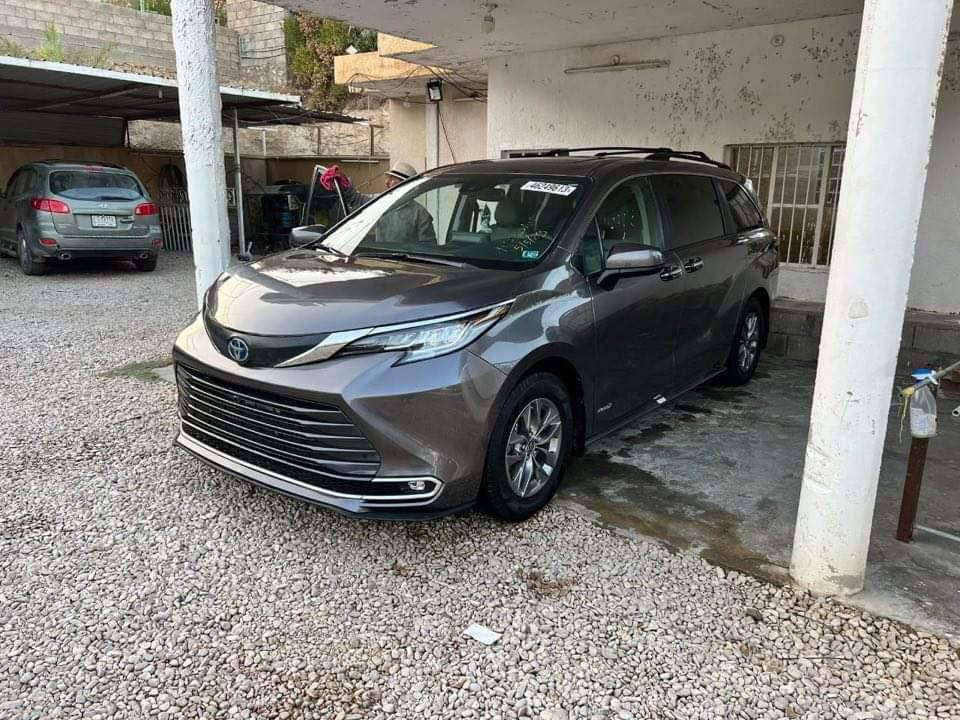 السلام عليكم.. للبيع فقط..بلاش.. دخول جديد.. رقم بغداد

   TOYOTA SIENNA XLE HYBRID 2022
السعر 290

-النوع تويوتا سينا 2021 وارد امريكي 
-الفئة  XLE
-المحرك : 2500 cc هايبرد
-عداد المسافة 21 الف
-اللون فيلي او فيراني
-تحديد مسار
-رادارات 360 درجة
-كامرة خلفية
-تبريد 3 قطع مع تحكم خلفي مناخين
-3 انظمة قيادة
-سايد بريك بصمة
-حساسات خلفية
-فتحة سقف
-تشغيل بصمة
- 5 بصمات
-حساسات امامية
-كشنات جلد 
-كشنات كهربائية
-حساس امطار
-حساس لايت (عالي ناصي)
-شاشة لمس كبيرة
-تدفئة كشنات
-انارة LED خلفي وامامي
-لايت عالي ناصي زينون
-خاصية طي المقاعد الخلفية لزيادة مساحة التحميل
-مقعد اضافي متحرك (يعني تصير 8 راكب) 
-ابواب كهربائية شفط
-جنطة شفط كهربائية
-فتح وغلق الابواب بخاصية (الركلة)
-فتح وغلق الصندوف بخاصية (الركلة)
-نظام صوتي مميز مزود ب دمامات في الصندوق
-نظام التوقف الذاتي او مايعرف(مانع تصادم)
-وبقية مواصفات xle المعروفة
-رقم الشاصي موجود بالصور
-مكان السيارة ديوانية

... 

للاستفسار الاتصال على الرقم*********** او واتس او خاص ***********

اسف على الاطالة...
