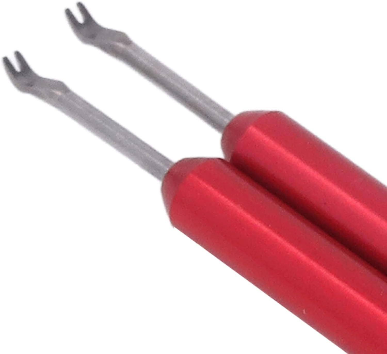 🔧 رافع عقارب الساعات (Hand Remover Tool) 🔧
أداة احترافية ومهمة جداً لكل فني أو هاوي تصليح ساعات، مصممة خصيصاً لإزالة عقارب الساعة بسهولة ودقة بدون أي ضرر أو خدش للقرص أو العقارب.
✨ المميزات:
مصمم لإزالة عقارب الساعة بأمان دون إتلافها
مقبض أحمر مانع للانزلاق يوفر تحكم عالي أثناء العمل الدقيق
يستخدم في تصليح جميع أنواع الساعات اليدوية
يأتي غالباً ضمن مجموعة من قطعتين
أداة أساسية لأي ورشة صيانة ساعات احترافية

📍 الموقع: بغداد – ساحة الرصافي – سوق الأمانة
🚚 توصيل: متوفر لكل محافظات العراق
📞 للطلب والاستفسار:  *********** واتساب
#سيروان_سيكو #ادوات_تصليح_الساعات #صيانة_الساعات #اكسسوارات_الساعات #WatchTools #WatchRepair
