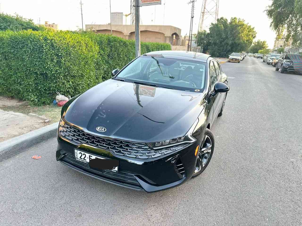 السلام عليكم
Kia K5 EX 2021 1.6 L turbo
وارد امريكي مرقم اربيل
فقط الجنطة بيها صبغ

المواصفات
رادار امامي خلفي
حساس خلفي
بانوراما
تبريد وتدفئة كشنات
تدفئة ستيرن
اوتو هولد
تشغيل عن بعد
كار بلي
سستم سماعات bose 
وغيرها من المواصفات المعروفة

السيارة مكانها بغداد
السعر 17,100 $ وبيها مجال للشراي 

***********

