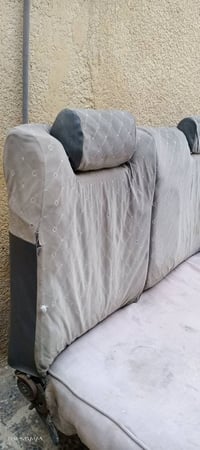 كشن اللبيع نضيف الو الصينية دوار العنوان بغداد سبع قصور السعر 30الف 07...