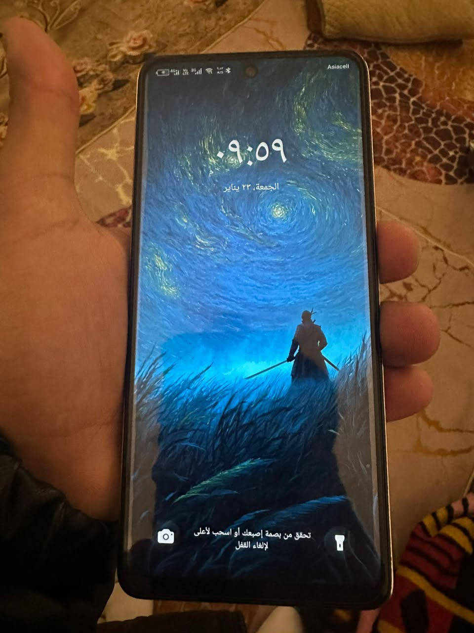 جهاز اخو الجديد نظيف ب 170و بي مجال كامل الملحقات شاحن و كارتونه رقم التواصل ***********
