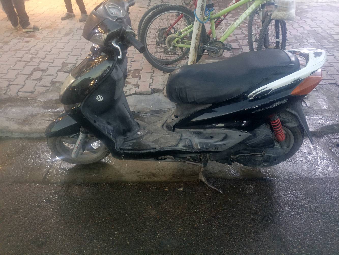 سكنس نثيه ياباني شاشه بيضه 