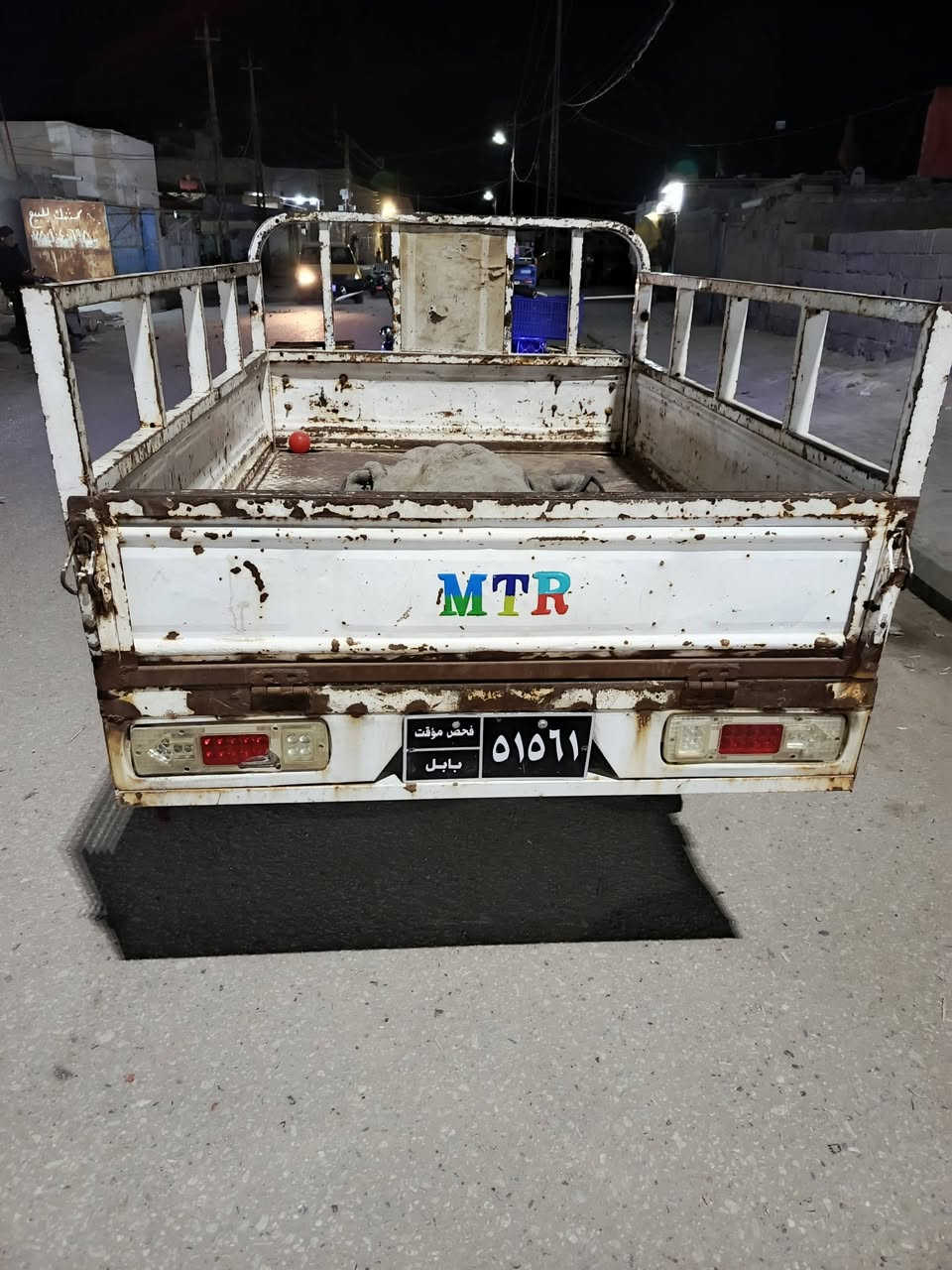 ستوته للبيع 2008رقم اسود تعمير  نكره سلف سعر واحد وميه ***********
