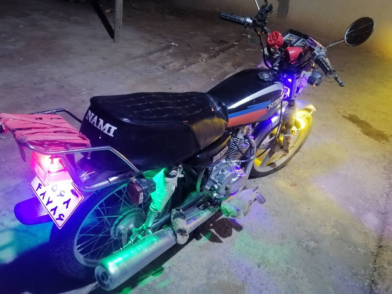 سلام عليكم نامه مديل 23 للبيع معمره 25 دراجه نضيفه كلش زيورر مكفوله من كهربائيات وتايرات جدد  ويل ويكب وسوم دبلات 25 جدد محرك 4 كير فول مواصفات الاستفسار على واتساب فقط ***********
