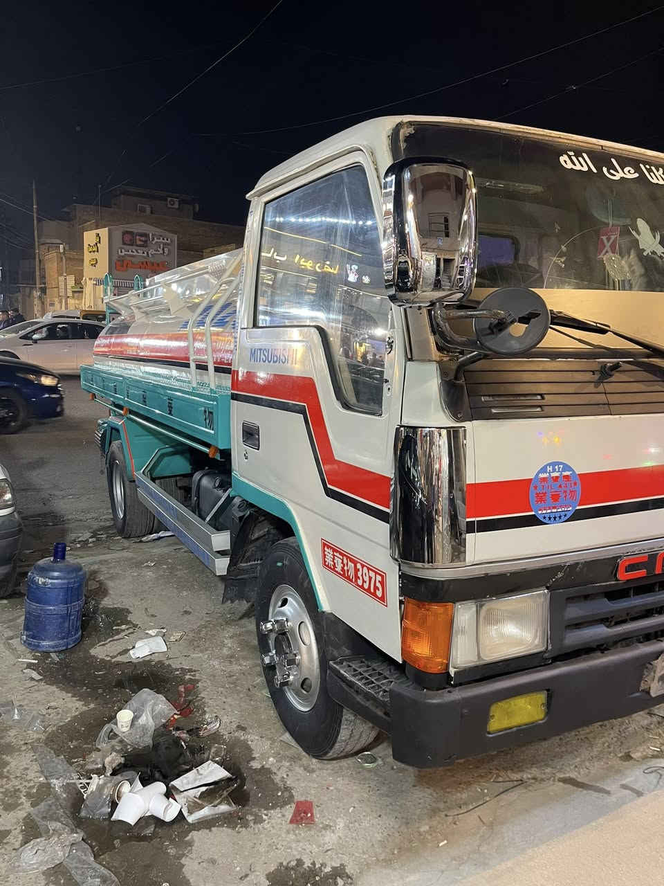 السلام عليكم كنتر مسيبوشي عضم مويل 91
حمولة 5500خنزيرة ثلاثية رباعية صوندة 30متر 
تعمير جديد السيارة مابيهة تحويل فقط وكالة حاز ثالث
السعر 105$وبيهة مجال ***********
العنوان بغداد الحرية
