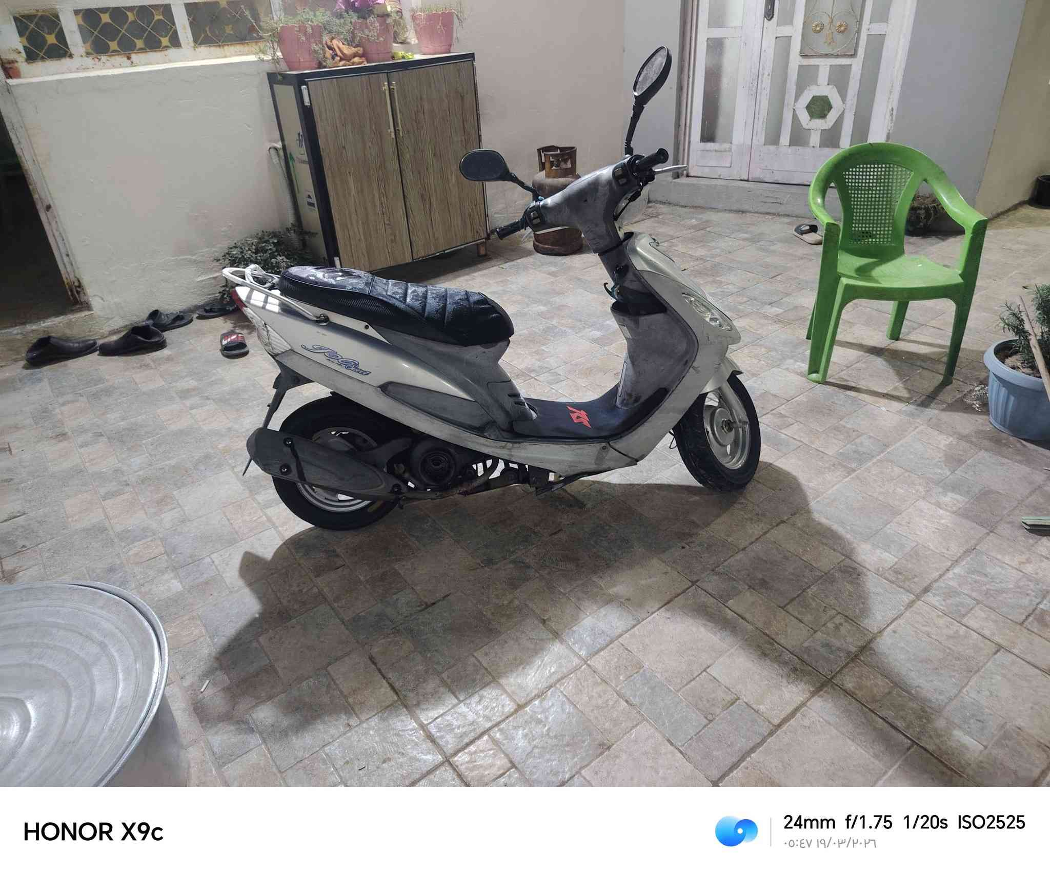 السلام عليكم.؛ دراجه للبيع ماكس منغولي ختم واحد ويه المكينه كله امختمه الاشاير الماصده البك لايت الدواخل الجنطه الكفرات. + الدراجه بحاله الوكاله واكفلك الدراجه كفاله عامه المكينه ناعمه كلش او بيه شلعه او معدل فول +الكهربائيات كله شغاله والحساسات مال البك لايت هم كلهن يشتغلن  + الدراجه صارله ٢٠ يوم ضبط من طلعت من الوكيل والوصل مالته موجود +.  مكاني بالحله. قرب جسر الثوره للاستفسار ***********    السعر $خاص...؛ً
