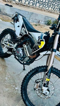 قفاز موديل 24 كفاله عامه مليونو 300 07817901509