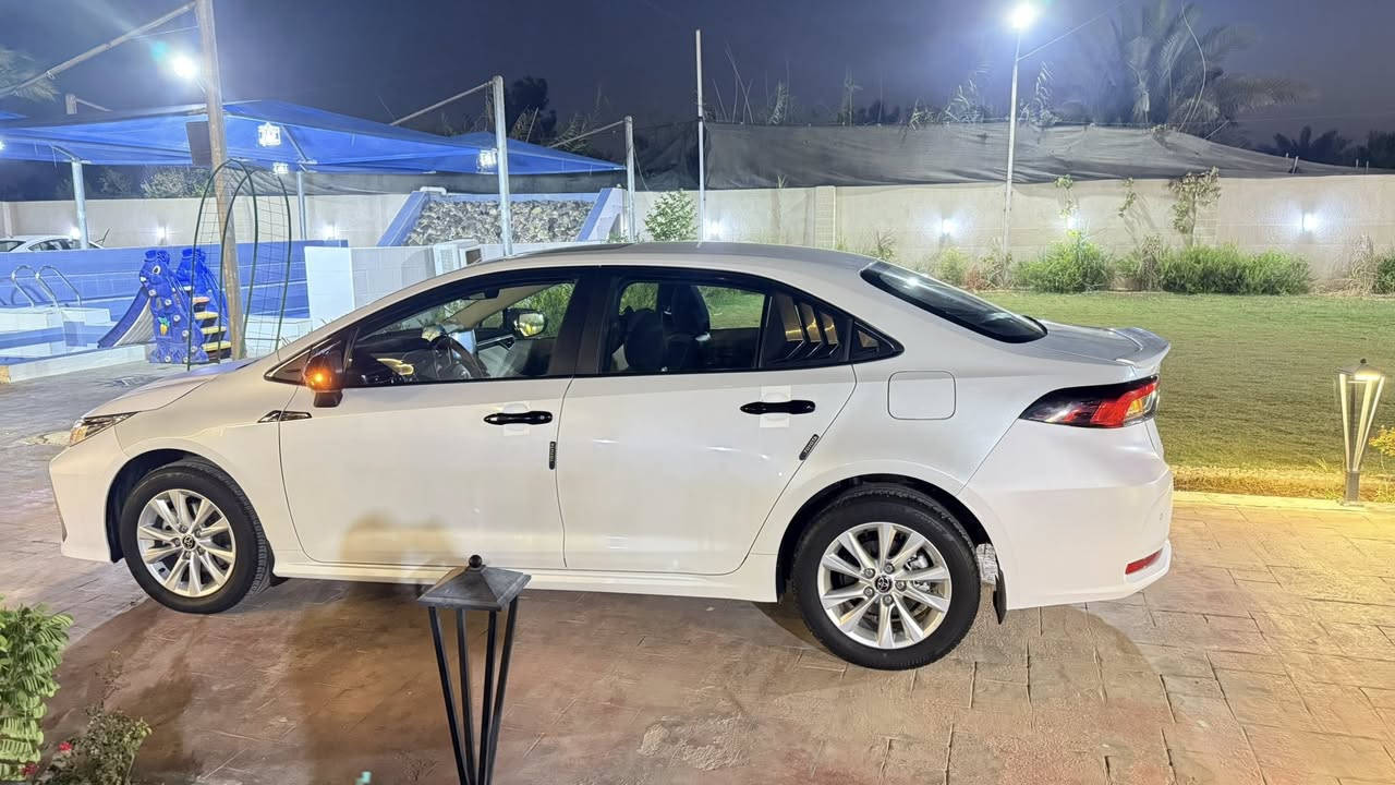 سلام عليكم كورلا 2024بسمي فول مواصفات ماشية 16الف بغداد الغزالية السعر 190 راقمي ***********
