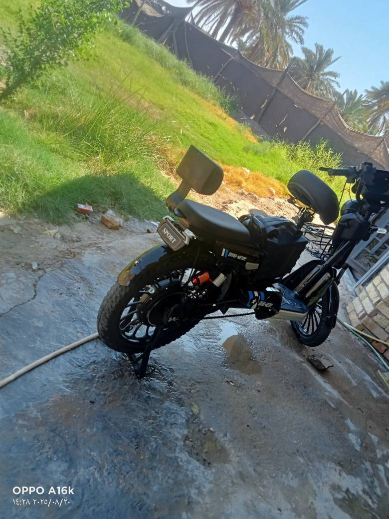 دراجة كهربائية للبيع الرقم***********
نقص بطارية سعر450000 الف وبيهة مجال الهندية, كربلاء
