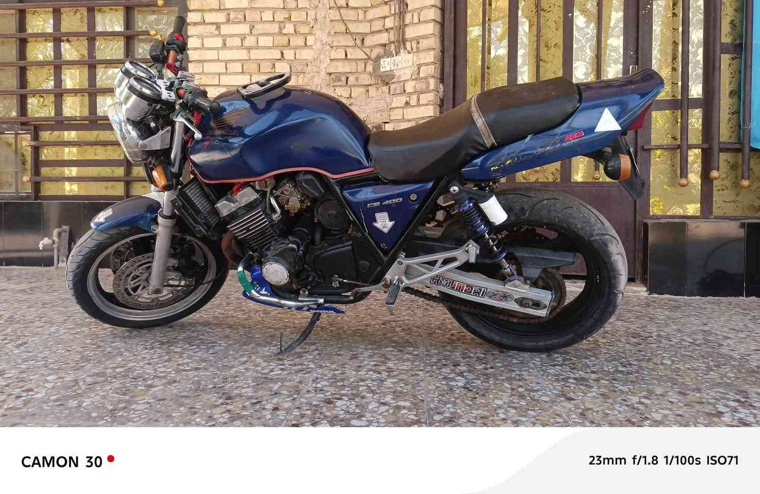 سلام عليكم سي فور مكفوله البيع
السعر مليون و ٥٠٠ وبيها مجال  المكان الحله ابو غراق

***********

جيل ال اول 

موديل ٢٠٠٠

